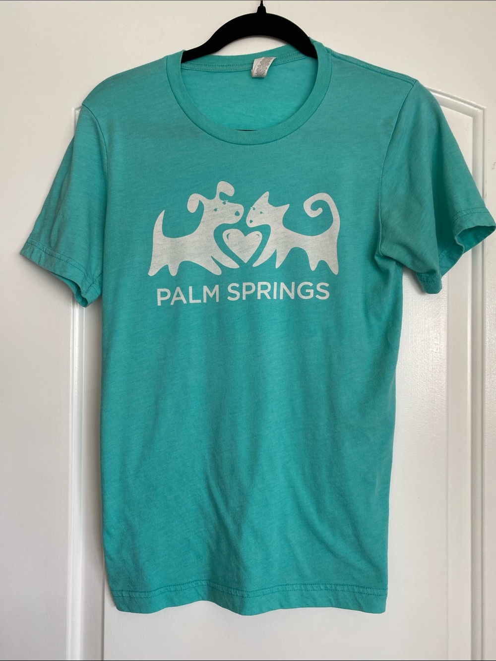 Palm Springs Animal Shelter T-Shirt Women's Turquoise Dog Cat Heart Small